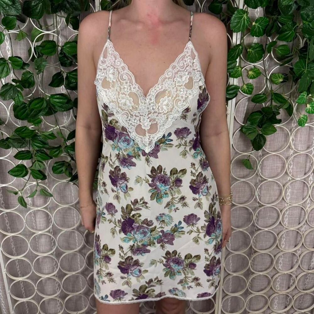 American-vintage Val Mode Lingerie Women's Made in USA Floral Lace Slip Dress M